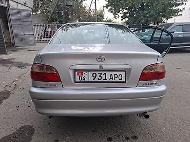 Унаа сатуу: Toyota Avensis: 2002 г., 1.8 л, Кол менен иштөөчү, Бензин, Седан — 2