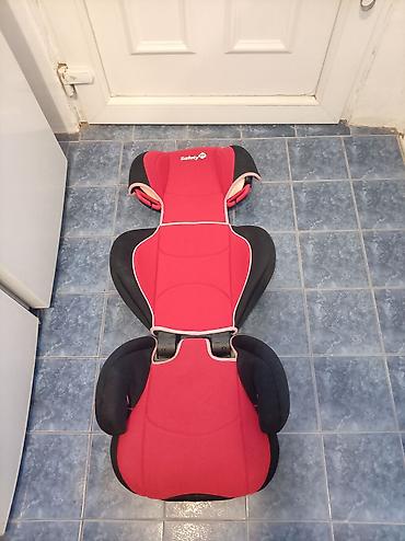 opposite obuca: Dečije autosedište/booster Safety 1st – crveno/crno - Brend: Safety — 2