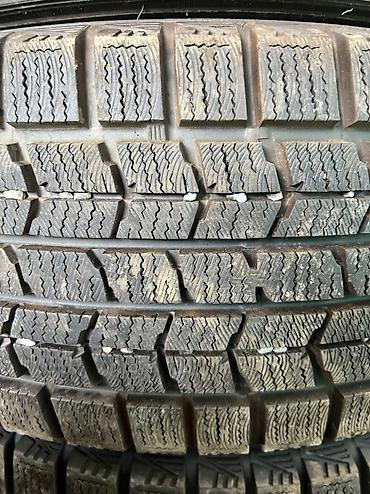 55: Зимняя японская шина. Фирма Dunlop made in Japan. Размер 215/55R16 — 2