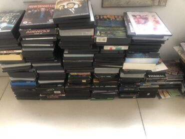 Digər TV və video məhsullar: Распродажа книг и DVD дисков 1 ман — 4