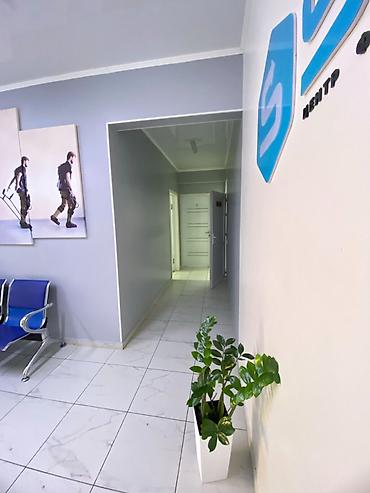 Аренда офисов: Аренда офисов, 186 м², В жилом комплексе, 1 линия, С отдельным входом, С отдельным сан узлом — 13