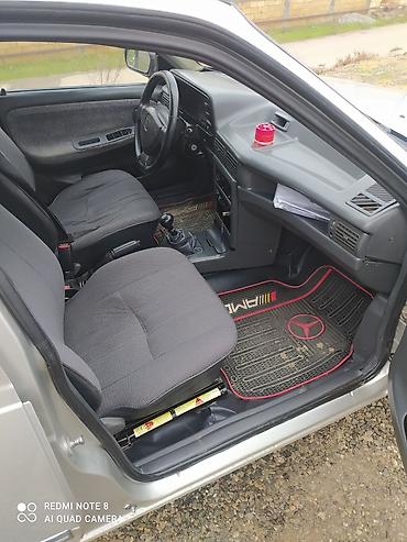 Daewoo: Model: Sedan tipli minik avtomobili Salon və interyer: - Ön və arxa — 3