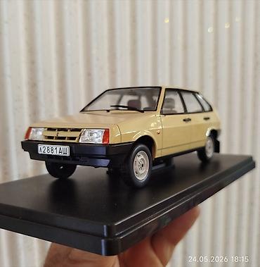 samara 21099: Məhsul: LADA Samara (VAZ‑2109) Hachette - Miqyas: 1:24 (təxminən; — 4