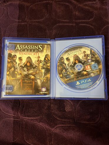 iphone8 plas: Ps4 üçün Assasins creed syndicate oyun az işlənib diskde cızıq bele