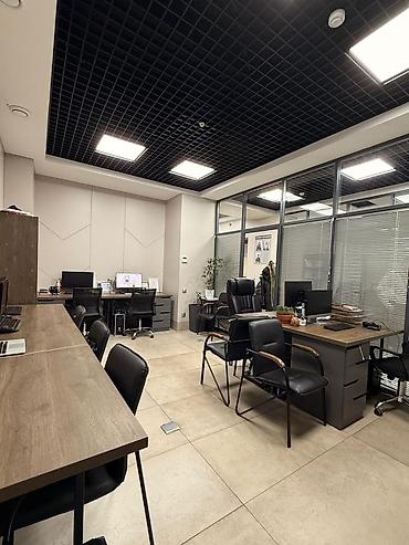 Продажа офисов: Продажа офисов 180 м², С ремонтом, Бизнес центр, 5 этаж — 5