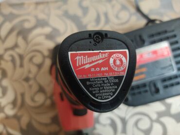 батареи бу: Продаю лобзик Milwaukee 2445-20,в отличном состоянии,+батарея на 2
