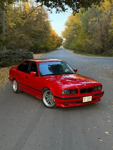 скутер электра: BMW 5 series: 1994 г., Седан