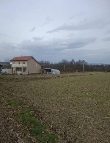 Prodaja zemljišta: 38 ares, Vlasnik — 1