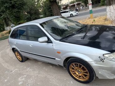 мерседес бенз с: Mazda 323: 2002 г., 1.6 л, Механика, Бензин, Хэтчбэк
