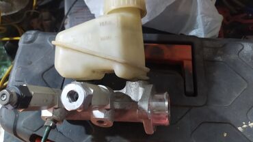 Auto delovi: Delovi za opel korsu a.Zadnja vrata (gepek poklopac) i glavni kočioni — 5