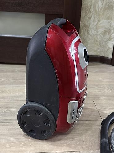 моторчик пылесоса: Пылесос Hansson, 1800W Сила всасывания 320W БУ, отличном состоянии — 4