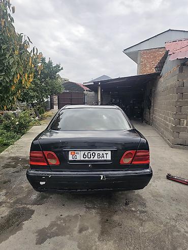x class: Mercedes-Benz E-Class: 1996 г., 2.3 л, Механика, Бензин, Седан — 3