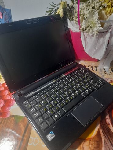 Ноутбуки и нетбуки: Нетбук, Acer, 4 ГБ ОЗУ, Intel Atom, Б/у, Для несложных задач, память HDD