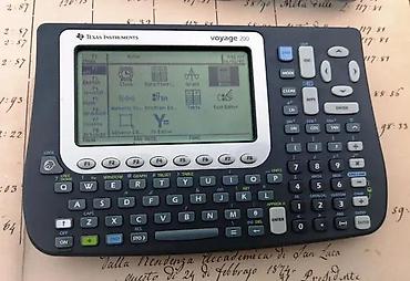 Ostala elektronika: Texas Instruments VOYAGE 200 Graphing Calculator. Flash tehnologija — 8