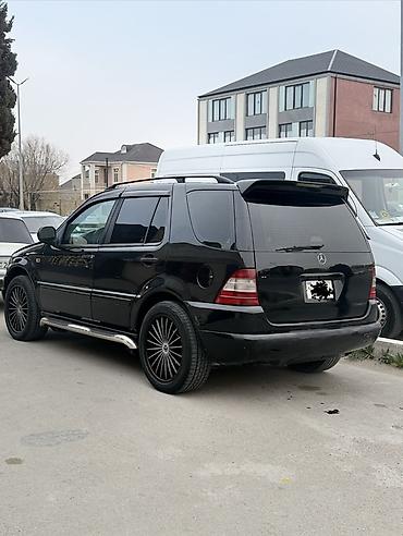 Mercedes-Benz: Mercedes-Benz ML 320: 3.2 l | 2000 il Ofrouder/SUV — 6