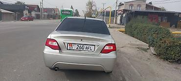 Унаа: Daewoo Nexia: 2008 г., 1.6 л, Кол менен иштөөчү, Бензин, Седан — 1
