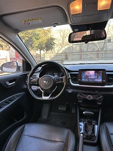 Kia: Kia Stonic: 2018 г., 1.6 л, Робот, Дизель, Кроссовер — 8