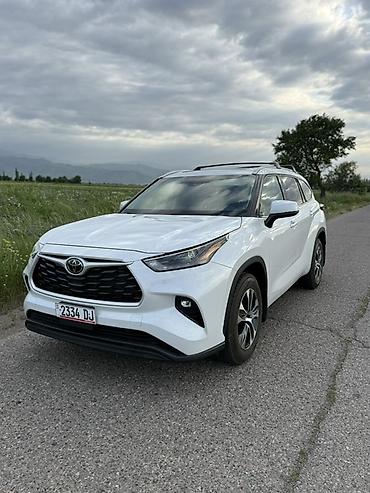 делика цена: Toyota Highlander: 2022 г., 3.5 л, Бензин, Кроссовер — 2