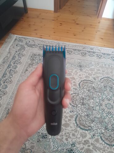 Trimmerlər və saç qırxan maşınlar: Saç qırxan maşın, Braun, İşlənmiş, Ünvandan götürmə — 16