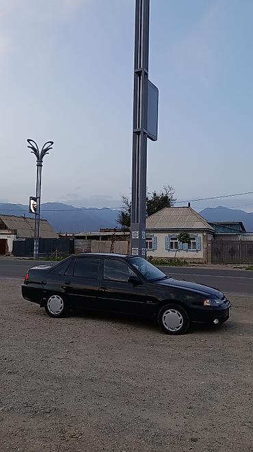 Daewoo Nexia: 2011 г., Механика, Бензин, Седан
