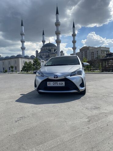 тайото ист: Toyota Yaris: 2019 г., 1.5 л, Автомат, Бензин, Хэтчбэк