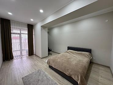 Долгосрочная аренда квартир: 2 комнаты, Агентство недвижимости, Без подселения, С мебелью полностью at lalafo.kg — 10 Долгосрочная аренда квартир: 2 комнаты, Агентство недвижимости, Без подселения, С мебелью полностью — 10