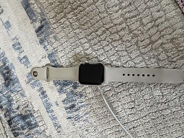 Apple Watch: Продам Apple Watch SE 2 Аккумулятор 96% Не был в ремонте,на корпусах — 1