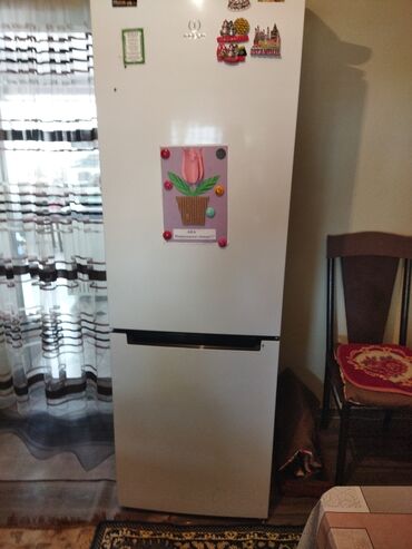 Холодильник Indesit, Б/у, Двухкамерный, No frost, 90 * 170 *