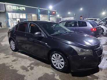 Chevrolet: Chevrolet Cruze: 2012 г., 1.6 л, Механика, Бензин, Седан — 2