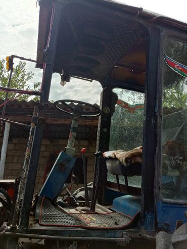 Digər nəqliyyat: Traktor ideal vəziyətdə qabaq təkər 82 təzə arxa təkər 70 faiz mator -da lalafo.az — 4 Digər nəqliyyat: Traktor ideal vəziyətdə qabaq təkər 82 təzə arxa təkər 70 faiz mator — 4