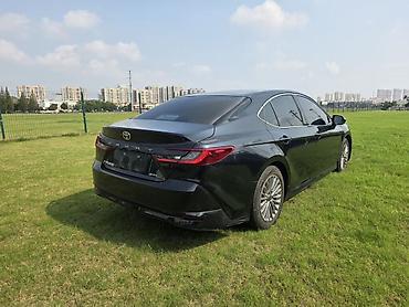 Toyota: Toyota Camry: 2025 г., 2 л, Типтроник, Гибрид, Седан — 6