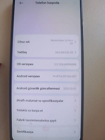 telefolar: Xiaomi 12 Pro, 
 İki sim kartlı — 2