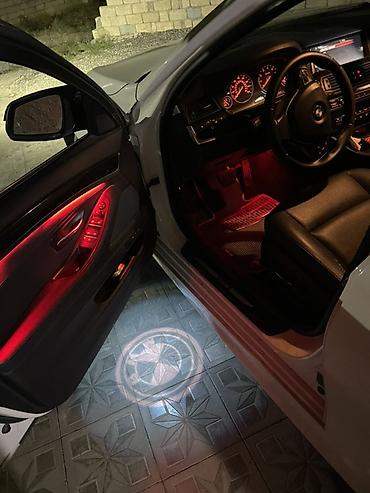 forut satsi: BMW 5 series: 2 l | 2015 il Sedan — 6