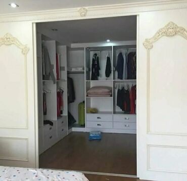 Sifarişlə dolablar: Düz dolab, Mətbəx üçün, Qonaq otağı üçün, Dəhliz üçün, Qarderob, Kupe, Korpuslu, 5 qapı — 21