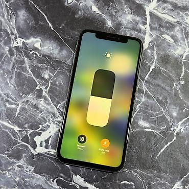 Apple iPhone: IPhone X, Б/у, 64 ГБ, Белый, Чехол, 100 % — 7