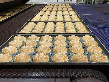 бакту долонотуу: BUN MARKET — свежая выпечка и надёжная доставка Ассортимент: - — 10