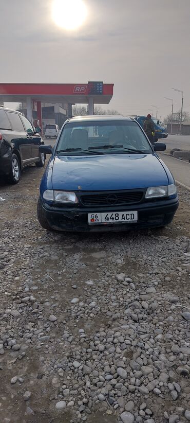 Opel: Opel Astra: 1991 г., 1.5 л, Механика, Бензин, Универсал