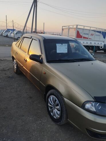 Daewoo: Daewoo Nexia: 2011 г., 1.5 л, Механика, Бензин, Седан