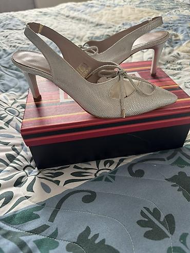 Tuflilər, Ölçü: 36, rəng - Ağ, Yeni lalafo.az -da Tuflilər, Ölçü: 36, rəng - Ağ, Yeni
