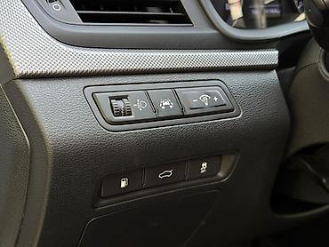 Hyundai: Hyundai Sonata: 2023 г., 2 л, Автомат, Газ, Седан — 8