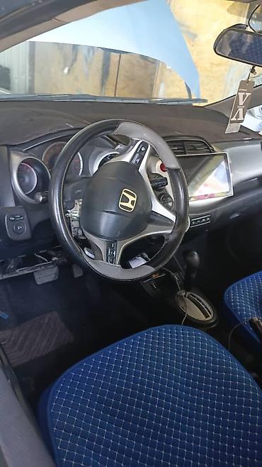 magi: Honda Fit: 2009 г., 1.4 л, Вариатор, Бензин, Хэтчбэк — 5