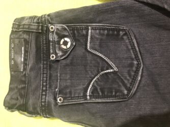 Farmerke: Farmerke iz inostranstva. ocuvane. cena 800 din komad — 10