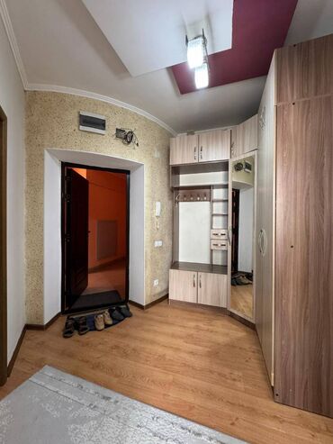 купить квартиру в бишкеке без ремонта: 3 комнаты, 85 м², Элитка, 5 этаж, Евроремонт
