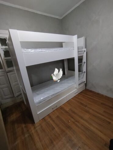 hicablı qız və oğlan şəkilləri: Oğlan və qız üçün, Çarpayı