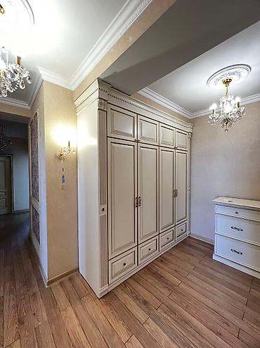 Долгосрочная аренда квартир: 3 комнаты, Риэлтор, Без подселения, С мебелью полностью — 16