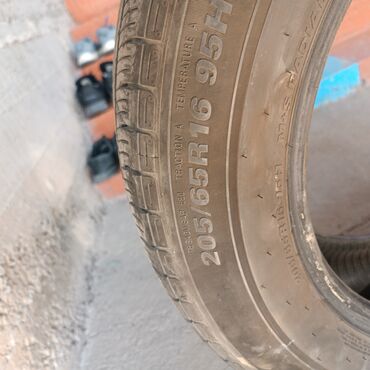 195 я 14 с: Шины 205 / 65 / R 16, Лето, Б/у, 1 шт, Легковые, Корея, Kumho