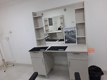 Salon, tibbi mebel: Salon üçün güzgülü iş stolu - Rəng: açıq bej/ivory - Geniş, düz iş — 4