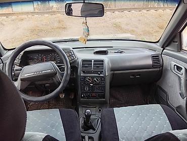 lada 2115: ВАЗ (ЛАДА) 2112: 2001 г., 1.5 л, Механика, Бензин, Хэтчбэк — 5