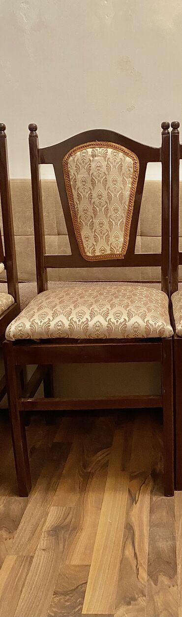 Mebel: Qonaq otağı üçün, İşlənmiş, Qatlanmayan, Stul