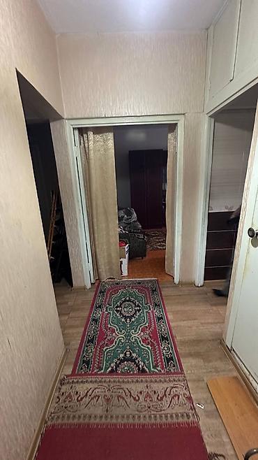 50: 3 комнаты, 54 м², Таш-Рабат ТРЦ 106 серия улучшенная, 8 этаж, Требуется ремонт — 1